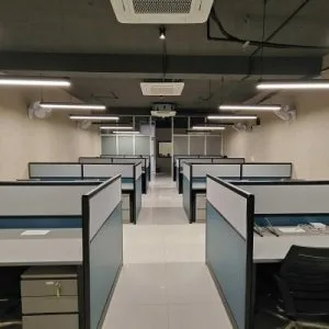 Premium office space for rent in ron: prime commercial location