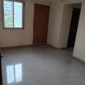 Large apartment available for rent in risod:
