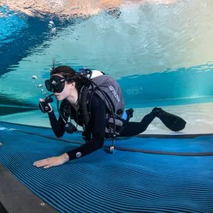 Dive into the world’s deepest pool – experience deep dive dubai