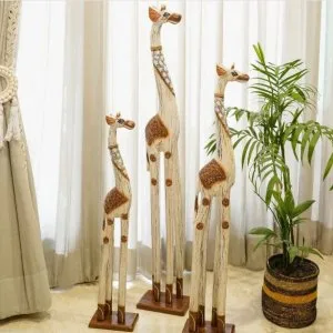 Handcrafted wooden giraffe | rustic art that stands tall