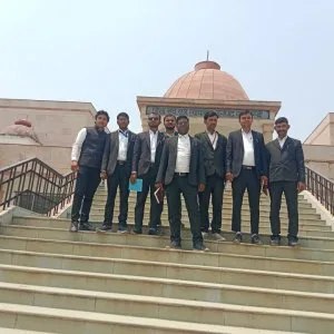 Top college of law in banda – mahrishi college of law