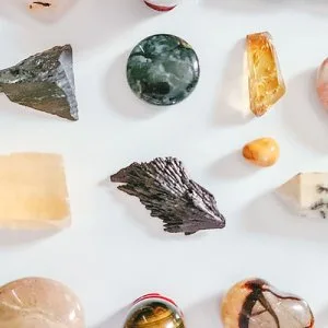 Best crystal therapy classes chennai