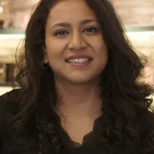 Consult the best hair doctor ahmedabad natural hair restoration
