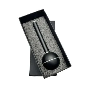 Magnetic pen with stand