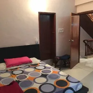 Independent house / villa for sale – juhu, mumbai
