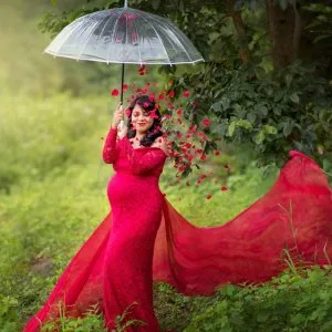 Best maternity photographers in gurugram