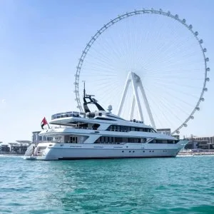 Best yacht charter in dubai – luxury yachts by gunayydin