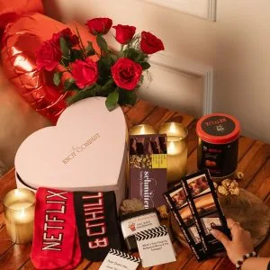 Best valentine’s day gift hampers online at the knot company