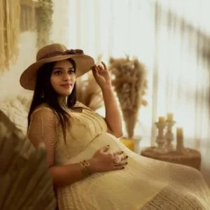 Find the right maternity photographer in bangalore