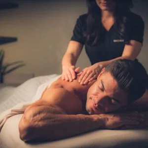 Spa saga juhu wellness centre 8291901084