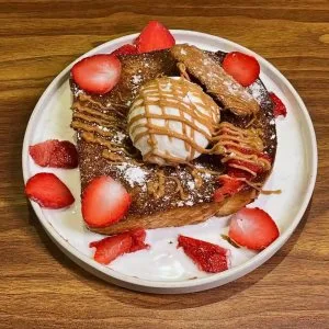 Strawberry biscoff toast a decadent café delight from avaya ca