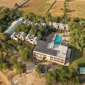 Ranthambore national park hotels luxury stay