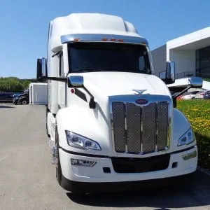 2026 peterbilt 579 very competitive price 3 available