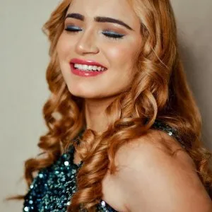 Lakmé academy beautician makeup training institute in satellite
