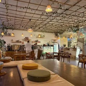 Rishikesh best cafe at bhumi cafe