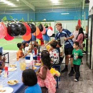 Kids indoor play centre birthday party venue in seabrook bou