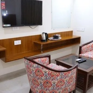 Hotel with restaurant near tirupati temple