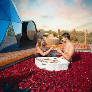 Best resorts for honeymoons dubai beach resort in dubai