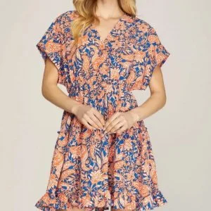 Best elegant plus size party dresses for women
