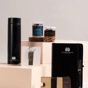 Luxury classic corporate hamper for employees