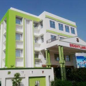 School with smart classes in nandana sitapur road