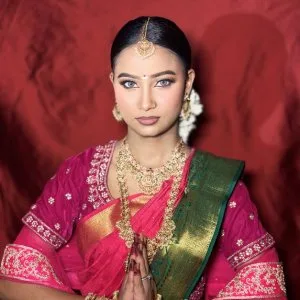 Lakmé academy hair Artist course in lajpat nagar