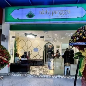 Best hot stone massage in cebu for stress relief abhyangga