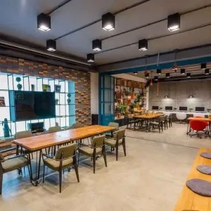 Most hired office interior designer in gurgaon