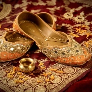 Stylishly made punjabi juttis for weddings festivals ethnic o