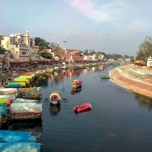Chitrakoot tour package for familytripsandspirtualexperience