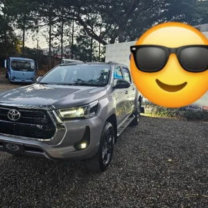 Para los amantes de las camionetas toyota hilux