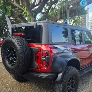 Carros jeepetas camionetas nuevecitas usadas y de paquete