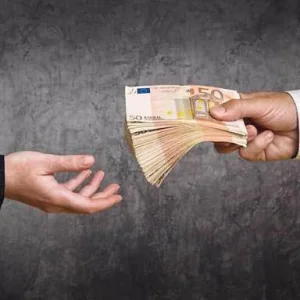 Ponude se kreu od 2000 do 850000 eura od 1 do 25 godina