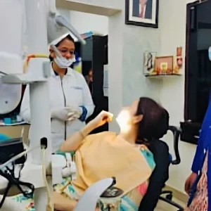 Best tooth cleaning in lucknow for a fresh and bright smile