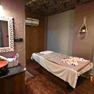 Royal oak spa kharghar