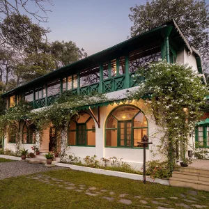 Homestay in mussoorie for a peaceful mountain getaway