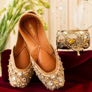 Designer bridal juttis for wedding by needledust